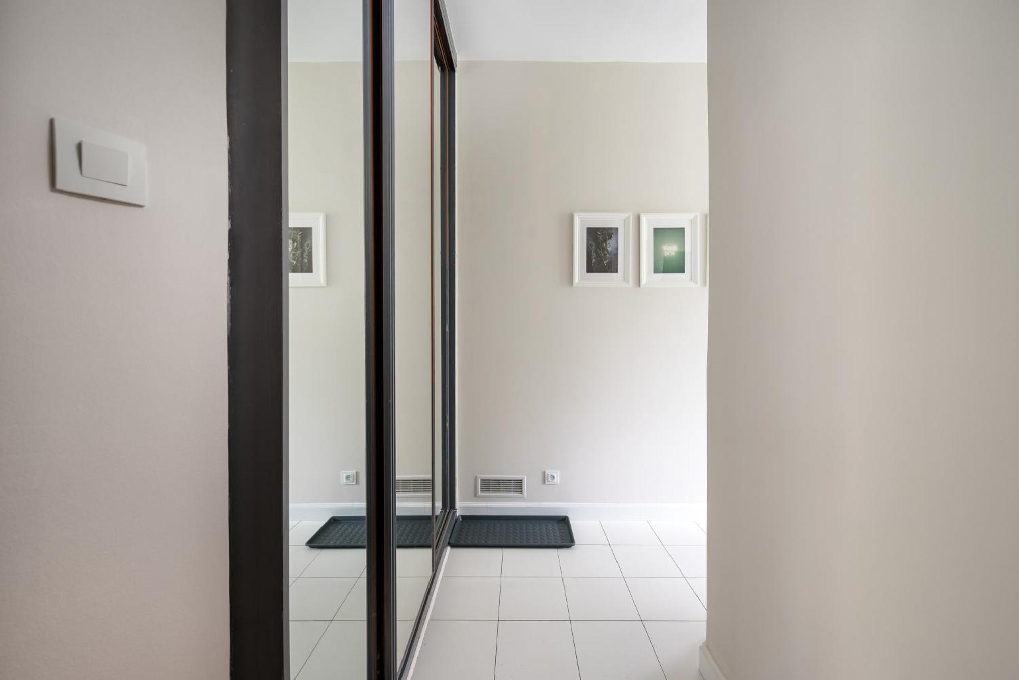 Wola Ratusz Homely Apartment 华沙 外观 照片