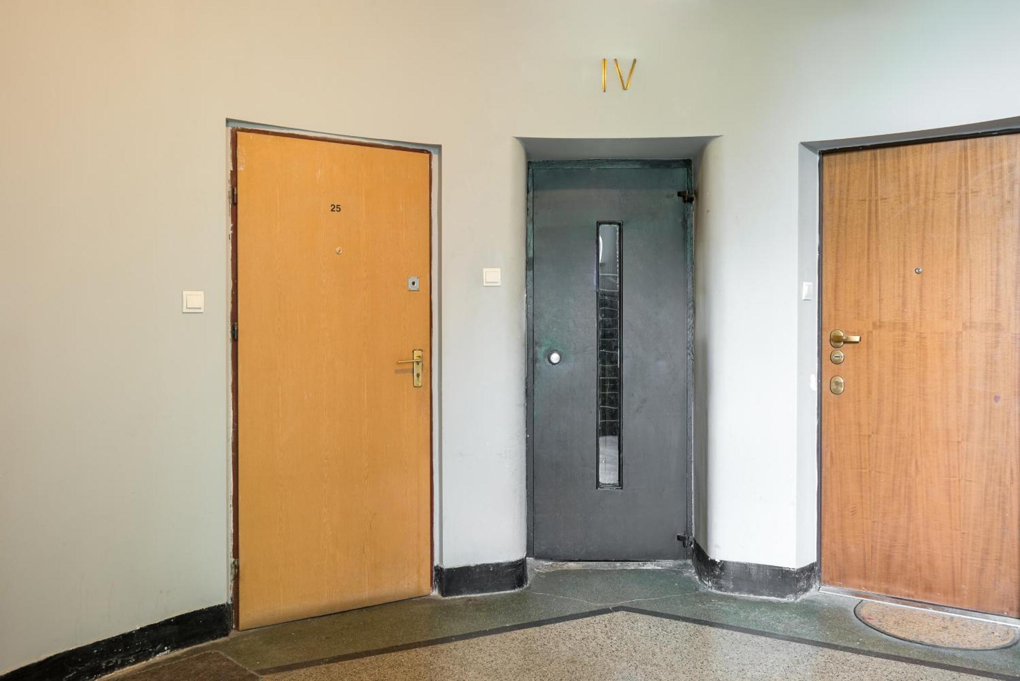 Wola Ratusz Homely Apartment 华沙 外观 照片